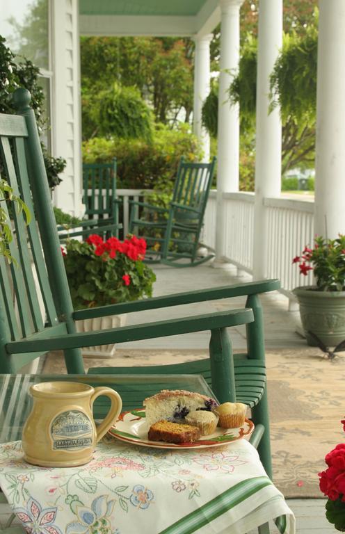 White Doe Bed & Breakfast Manteo