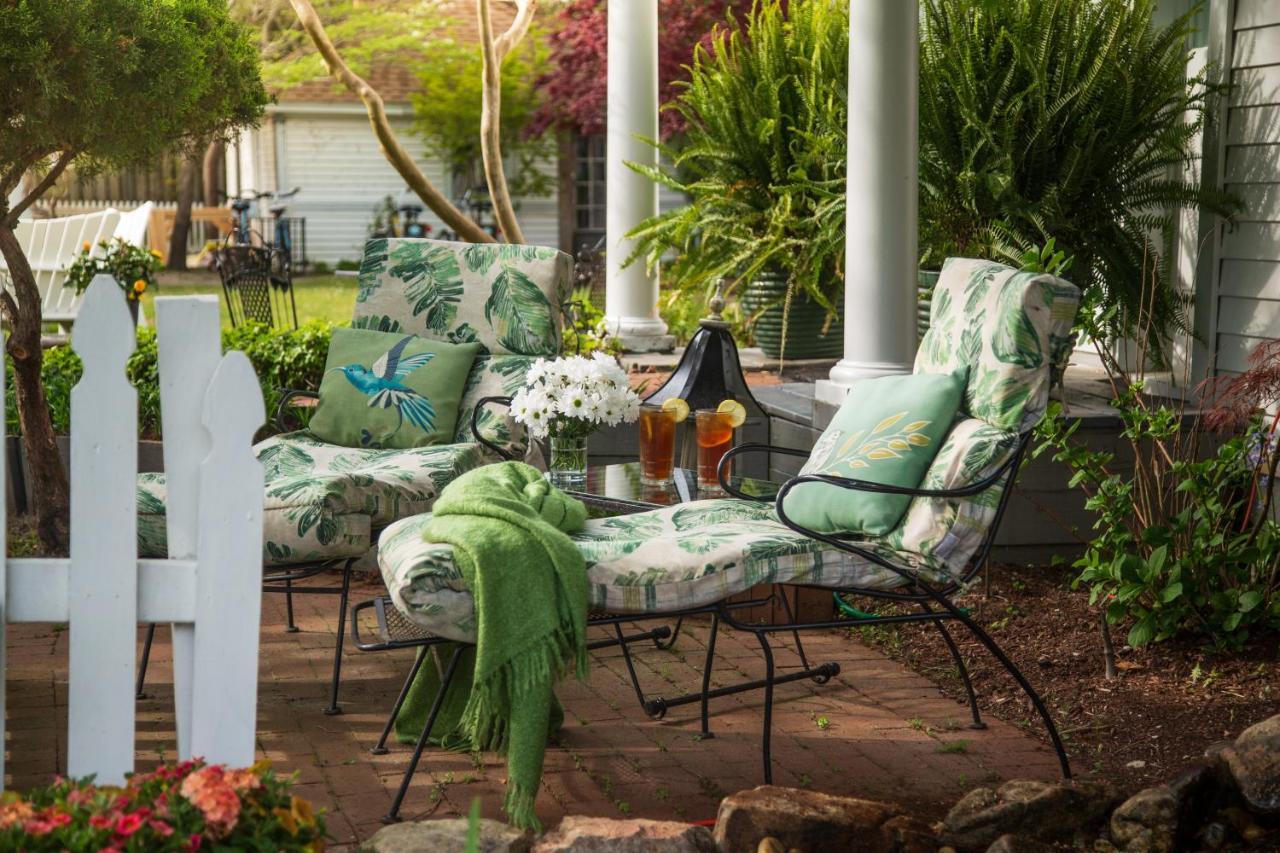 Bed & Breakfast White Doe 4*