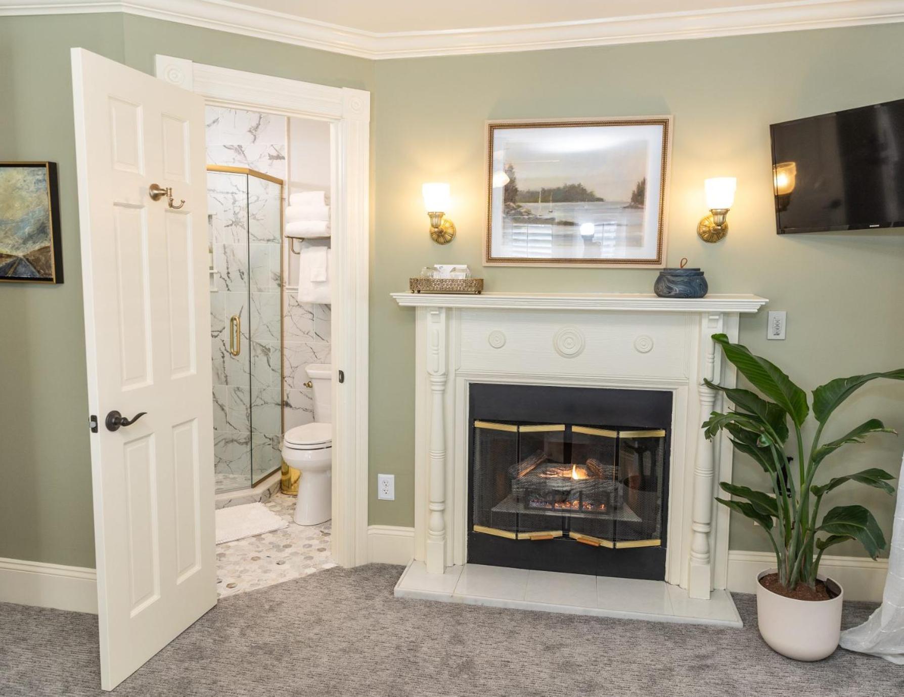 Bed & Breakfast White Doe Manteo